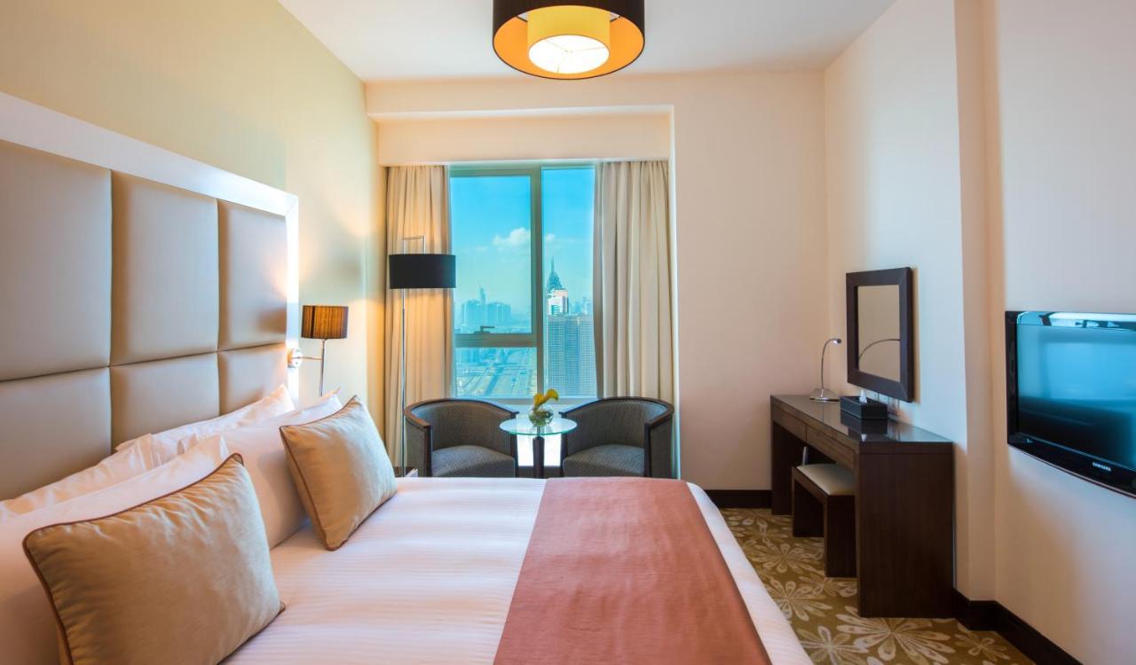La Suite Dubai Hotel & Apartments Экстерьер фото